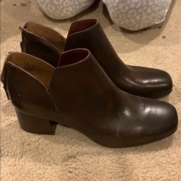 Born booties - Picture 2 of 2